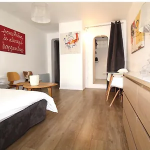  Appartement Centre Historique 200 M De La Mairie - Climatise France