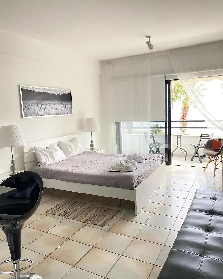 Krasas Beach Apartments Larnaca