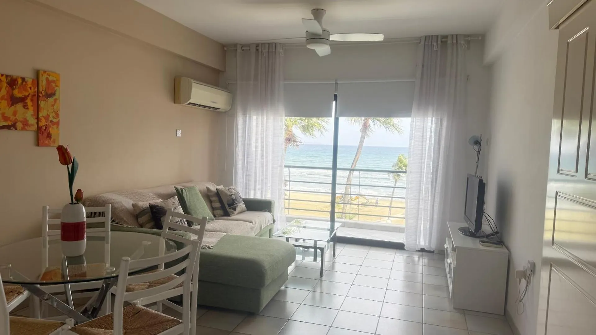 Krasas Beach Apartments Larnaka Zypern